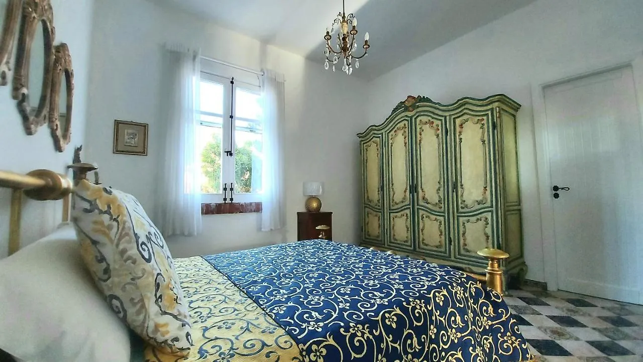 Vfh Villa Flavia Eco B&B - 50 Metri Dal Mare Santa Flavia Bed & Breakfast