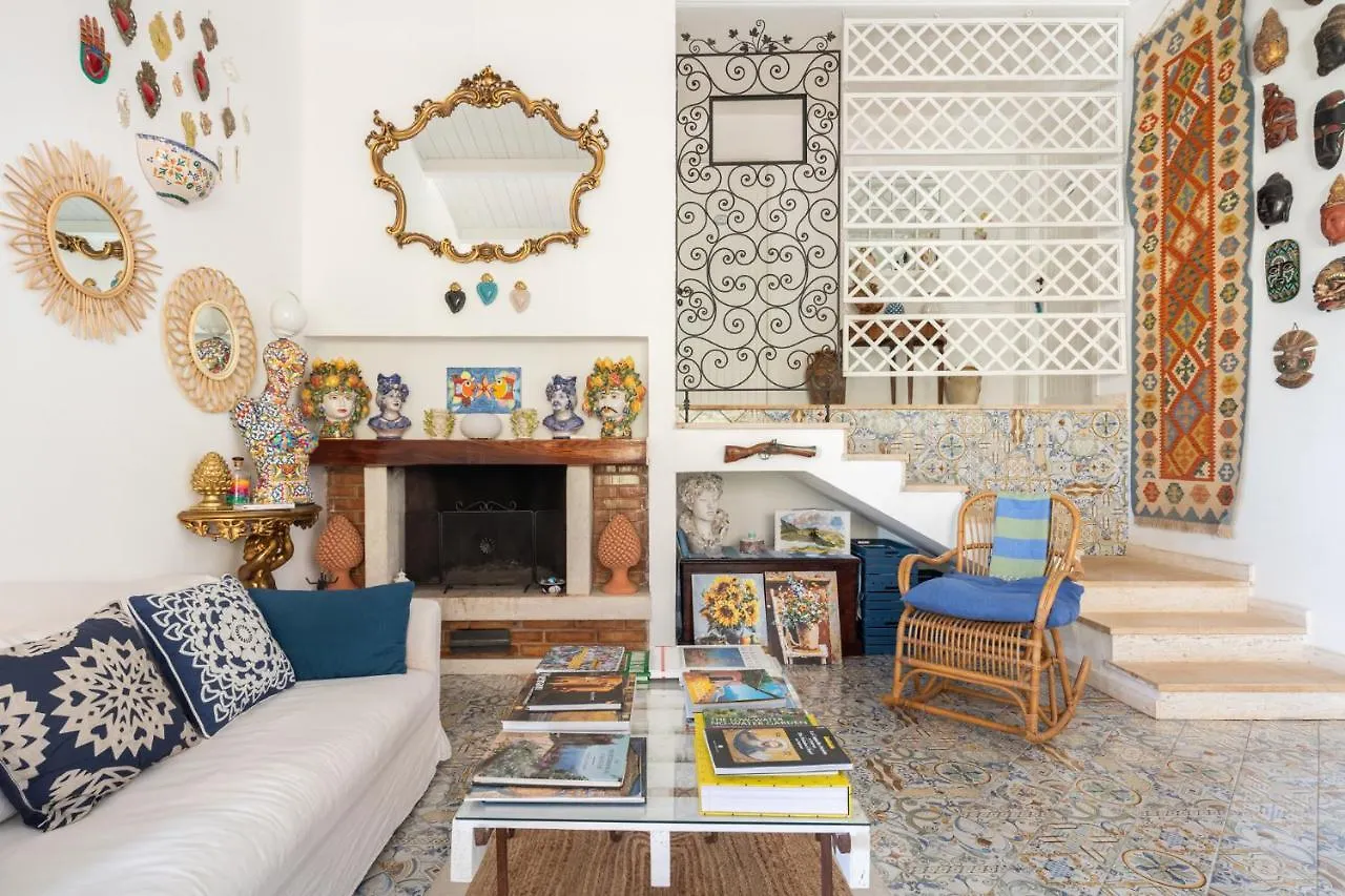 Vfh Villa Flavia Eco B&B - 50 Metri Dal Mare Santa Flavia 5*,  Italy
