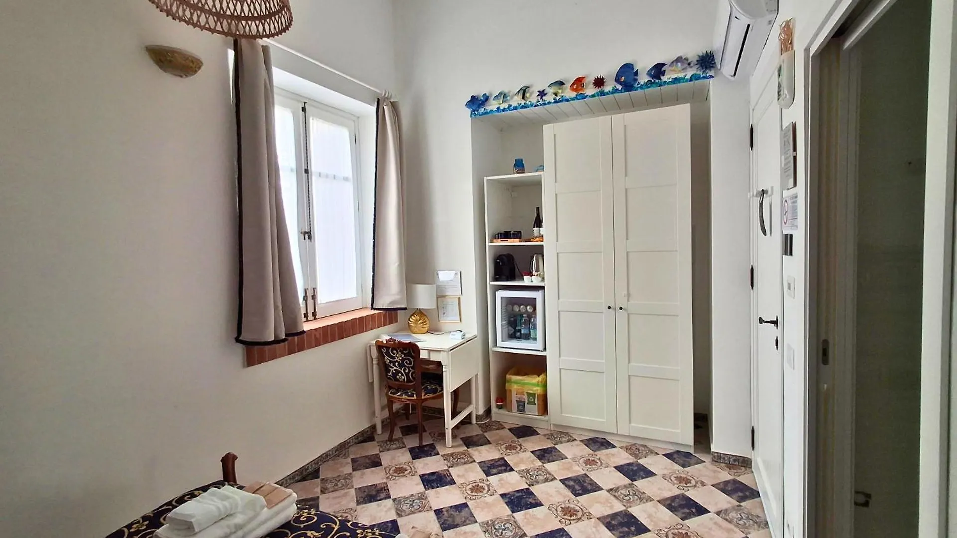 Vfh Villa Flavia Eco B&B - 50 Metri Dal Mare Santa Flavia Bed & Breakfast